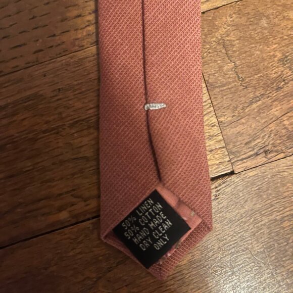 NWT Dazi Pink Tie - Picture 4 of 4